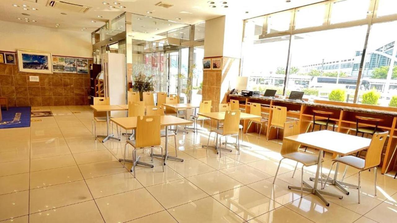 Toyoko Inn Shin-Yatsushiro Ekimae מראה חיצוני תמונה