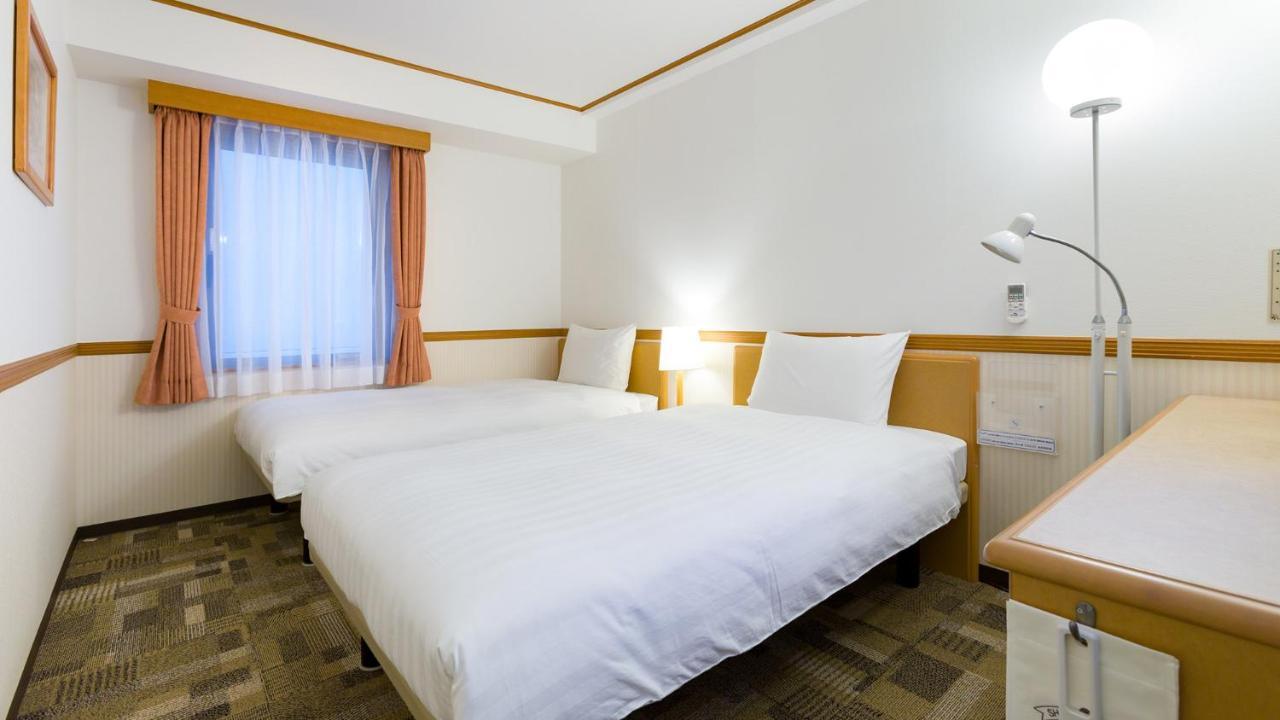 Toyoko Inn Shin-Yatsushiro Ekimae מראה חיצוני תמונה