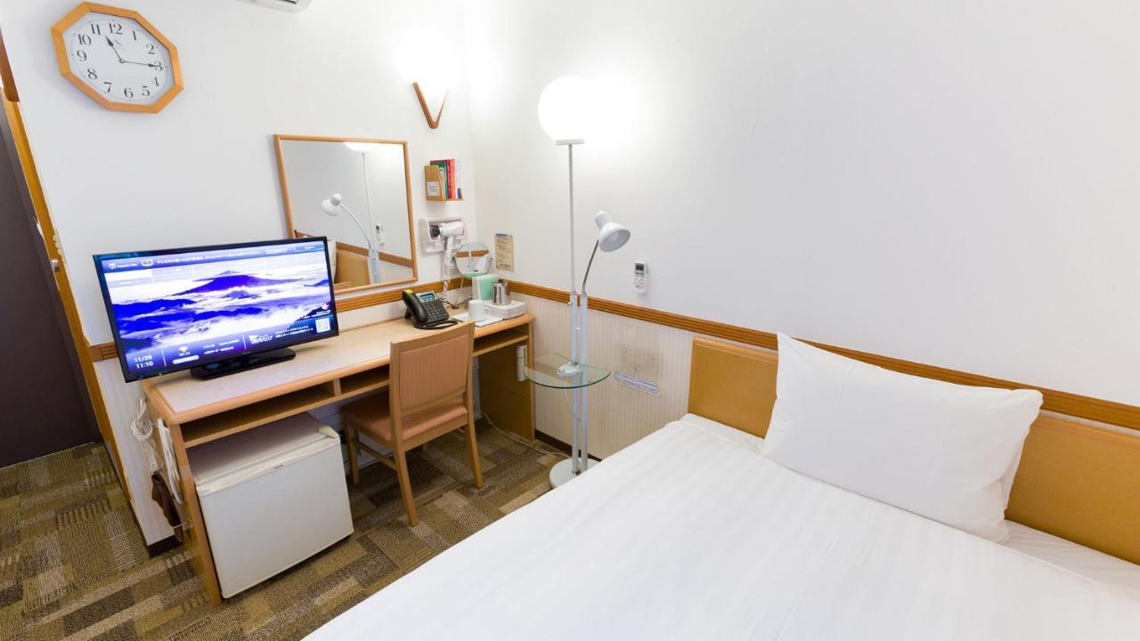 Toyoko Inn Shin-Yatsushiro Ekimae מראה חיצוני תמונה